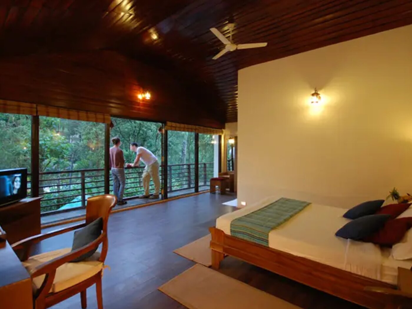 Guest accommodation at Carmelia Haven