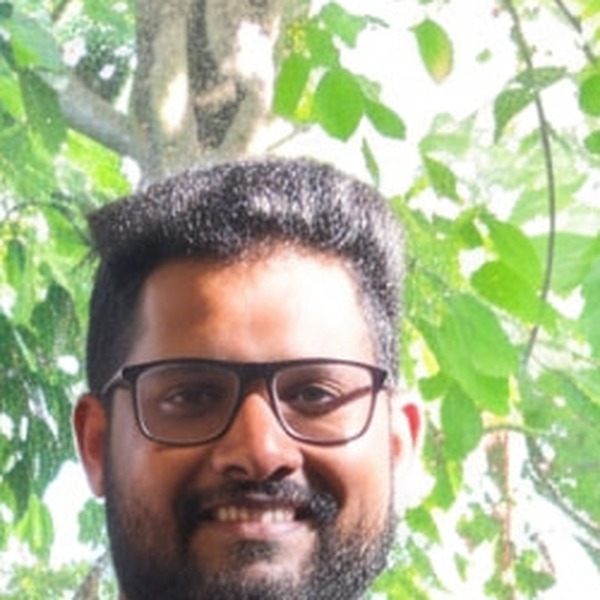 Colombo team member 2, Sri Lanka specialist, Sri Lanka Travel Centre