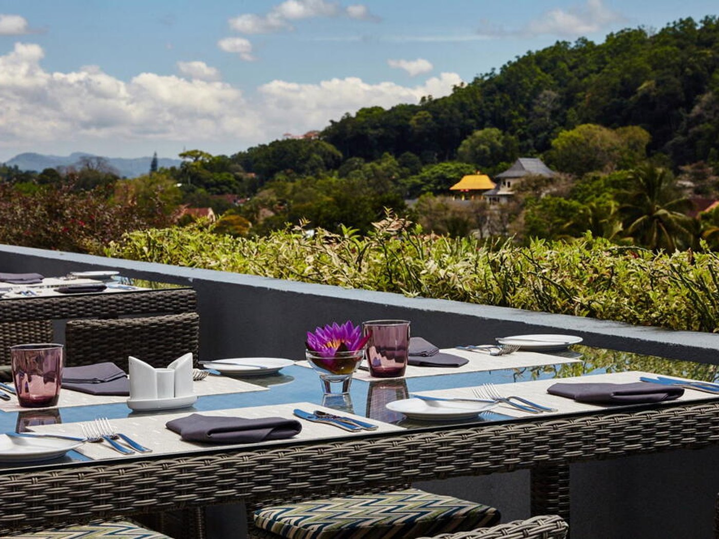 Radisson Kandy Hotel hotel view