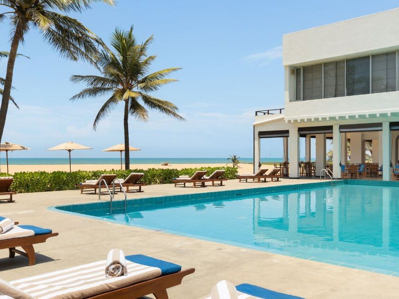 Jetwing Sea in Negombo, Sri Lanka