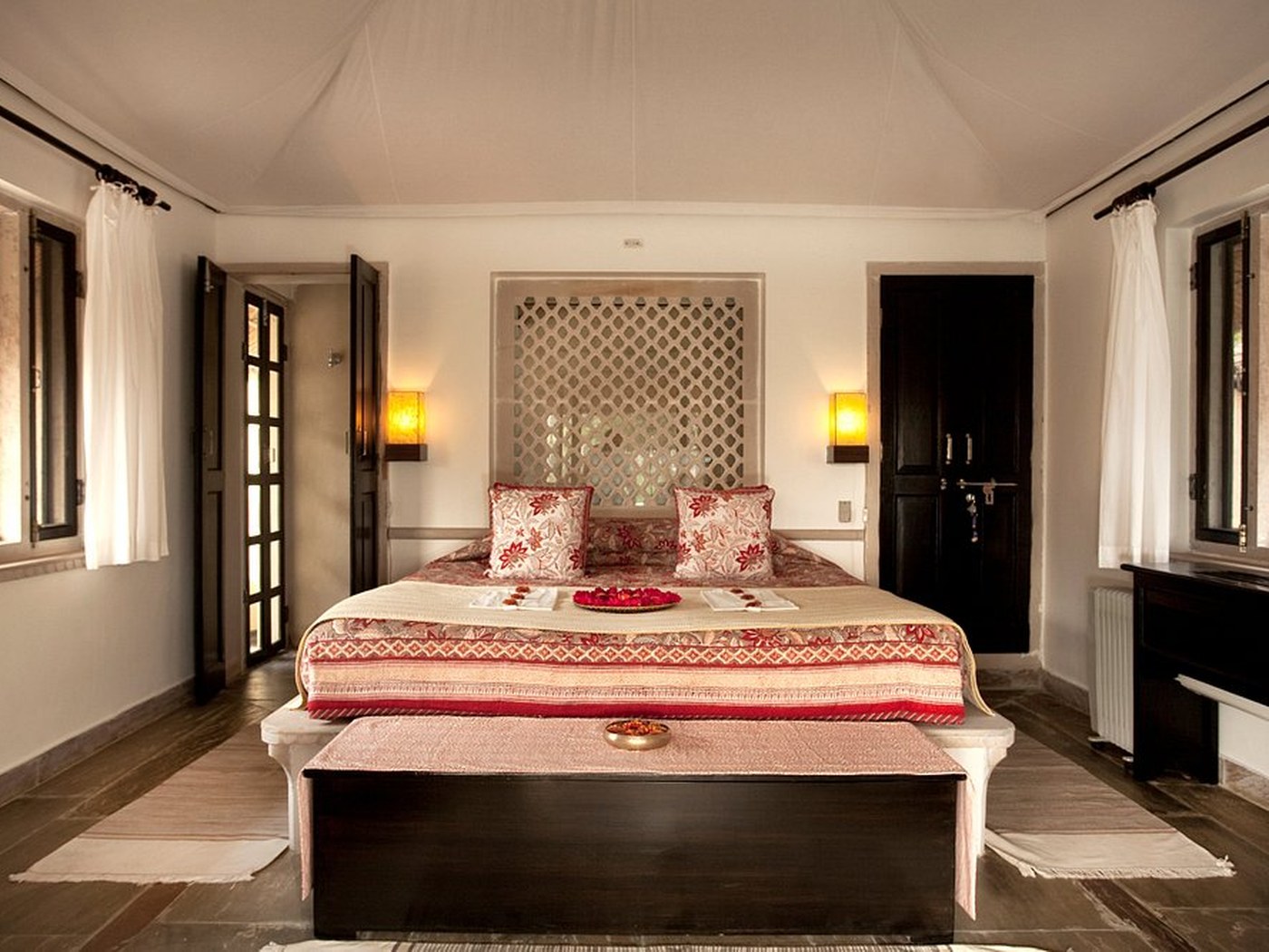 Photograph of Khem Vilas Heritage Hotel in Ranthambore National Park