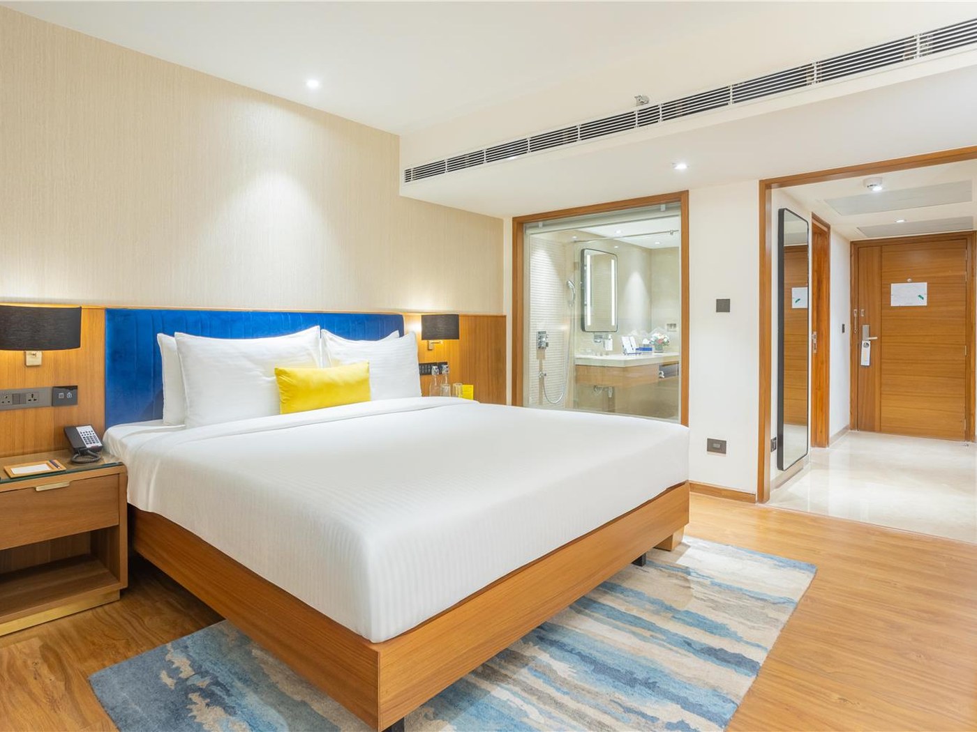 Photograph of Golden Tulip in Jaipur
