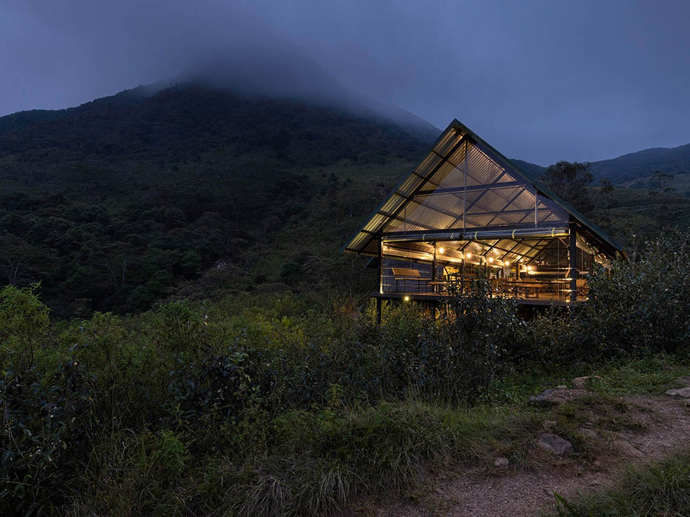 Wild Glamping Knuckles hotel view