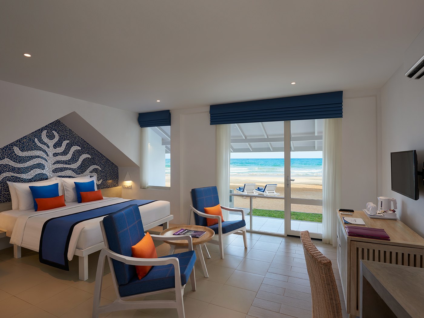 Trinco Blu Cinnamon Trincomalee hotel view