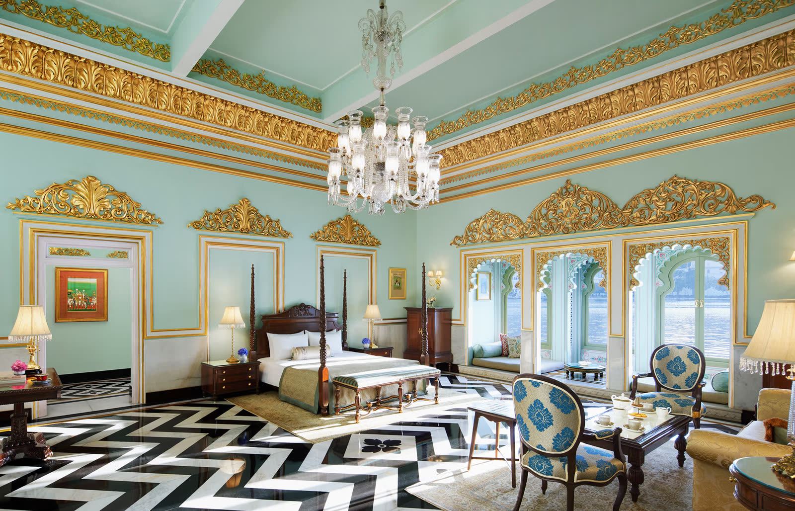Photograph of Taj Lake Palace in Udaipur