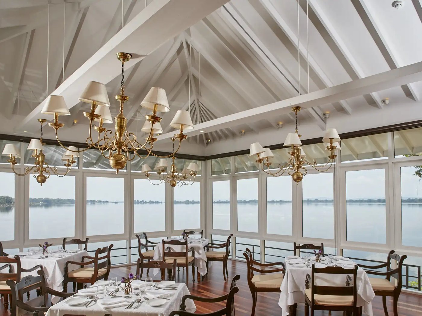 Ekho lakehouse Polonnurwa hotel view