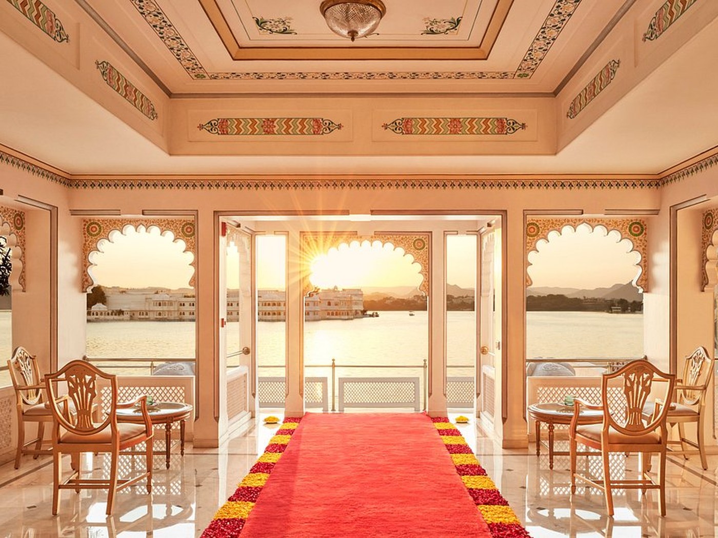 Photograph of Fateh Prakash Palace in Udaipur