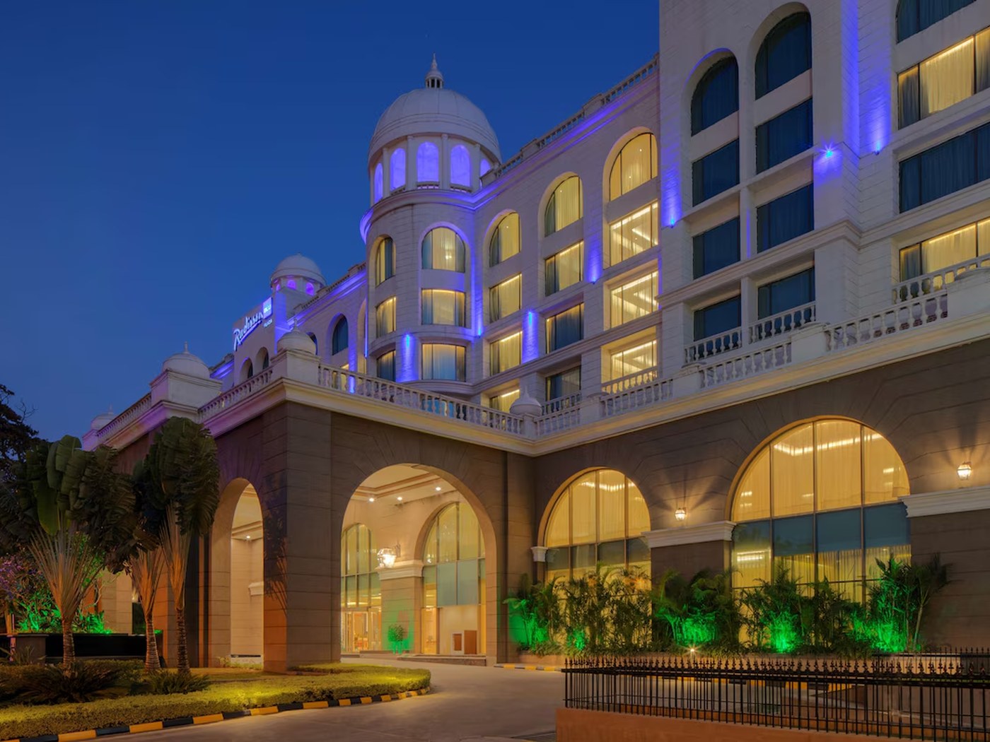 Photograph of Radisson Blu Plaza Hotel Mysore in Mysore