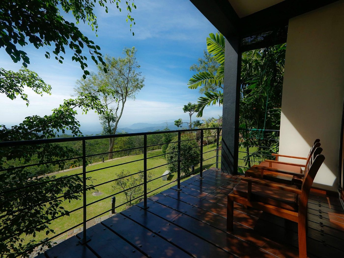 Melheim Resort hotel view
